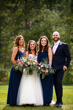 Mike_Abby_Wdg-Group-38