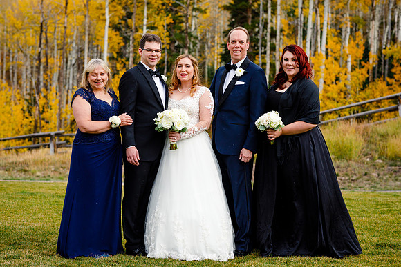 Jake_Ava_Wdg-Group-109
