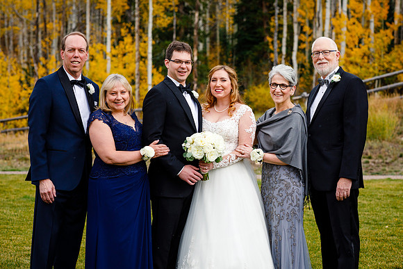 Jake_Ava_Wdg-Group-47