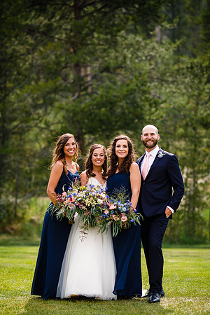 Mike_Abby_Wdg-Group-32