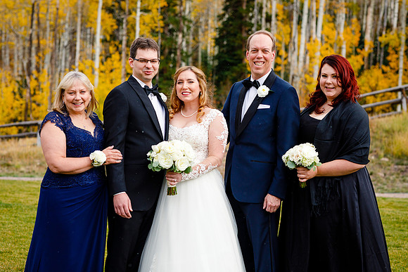 Jake_Ava_Wdg-Group-110