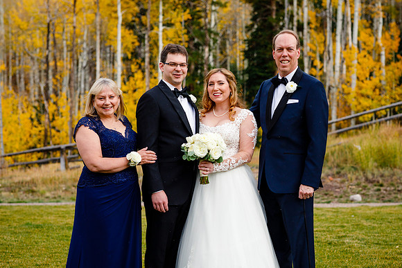 Jake_Ava_Wdg-Group-85