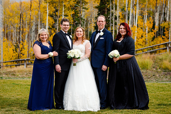 Jake_Ava_Wdg-Group-106
