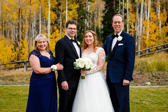 Jake_Ava_Wdg-Group-78