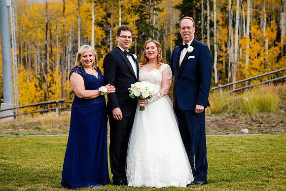 Jake_Ava_Wdg-Group-89