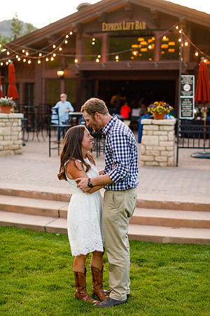 Mike_Abby_Wdg-Rehearsal-96