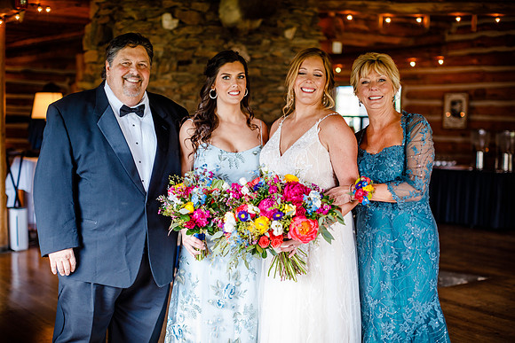 Matt_Kristen_Wdg-Group-95