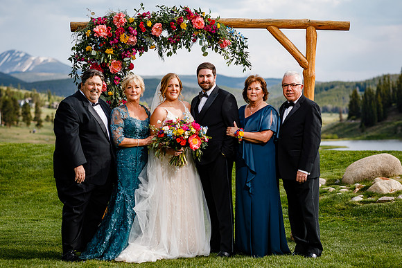 Matt_Kristen_Wdg-Group-137