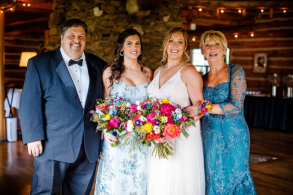 Matt_Kristen_Wdg-Group-97