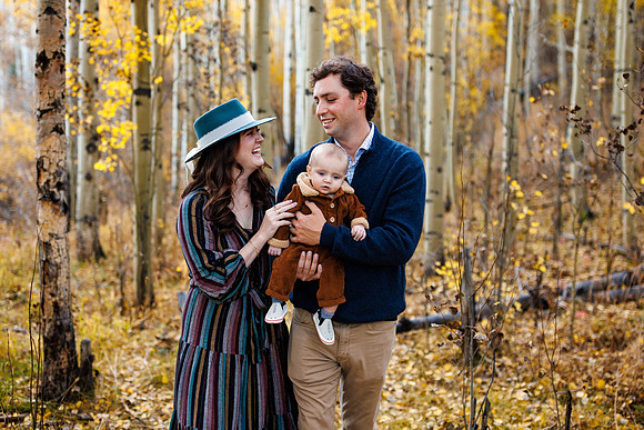 Hill_Family_2022-Edited-40