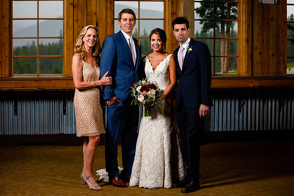 Justin_Katy_Wdg-Group-43