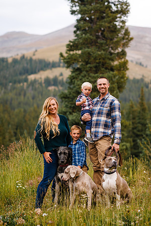 Jackie_Doug-Family22-23