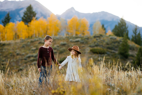 Gillespie_Family_fall22-77