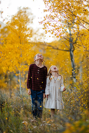 Gillespie_Family_fall22-56