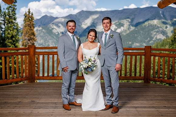 Tyler-Emily-Group-132
