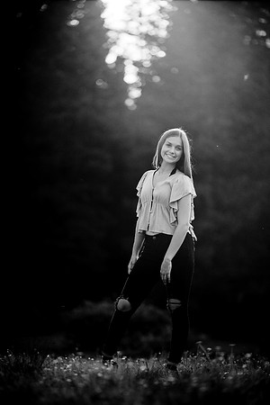 Ellie_Senior-Edited-142
