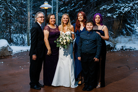 Jenny_Craig_Wdg-Group-100