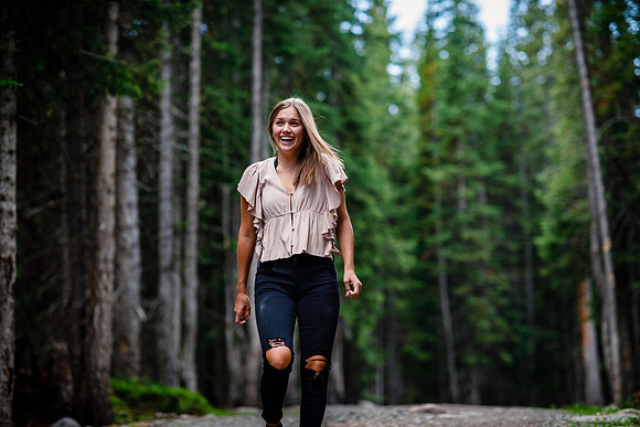 Ellie_Senior-Edited-70
