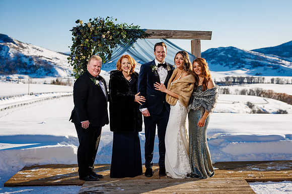 Zach_Rebecca_Wdg-Group-95