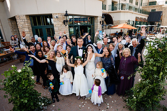 John_Megan-Wdg-Group-94