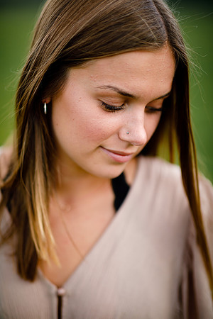 Ellie_Senior-Edited-60