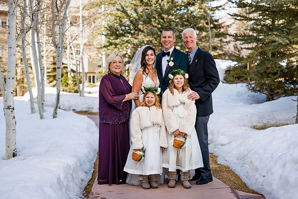 John_Megan-Wdg-Group-75