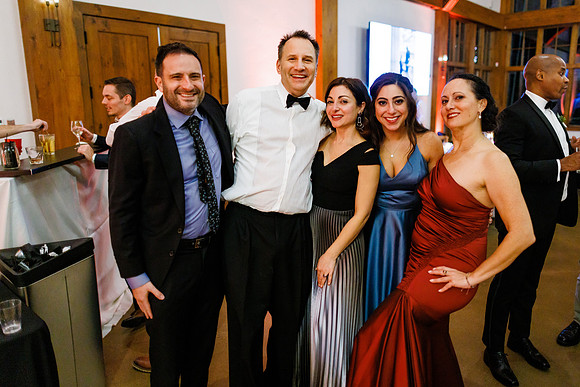Jenny_Craig_Wdg-Group-128