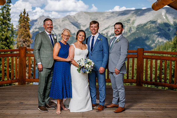 Tyler-Emily-Group-105