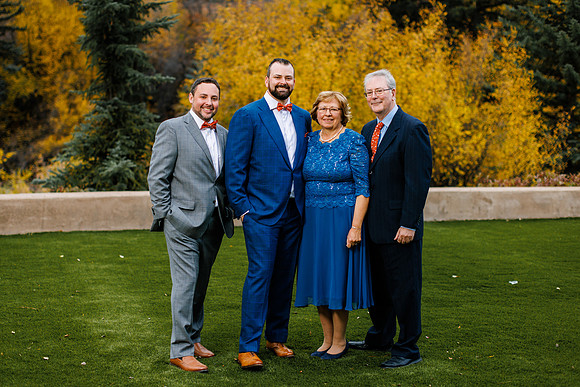 Nick_Jess_Wdg-Group-130