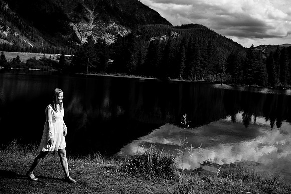 Ellie_Senior-Edited-12