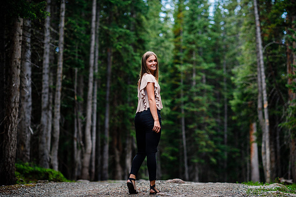 Ellie_Senior-Edited-68