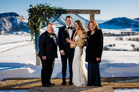 Zach_Rebecca_Wdg-Group-99