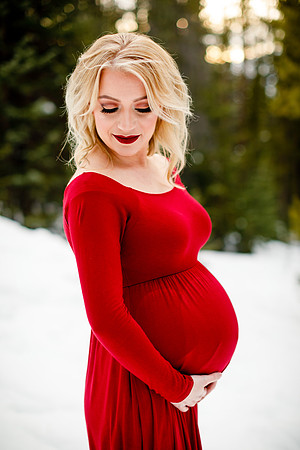 Seth_Bethany_Maternity-36