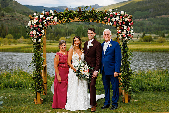 Ashlyn_Brendan_Wdg-Group-124