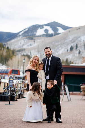 John_Megan-Wdg-Group-108