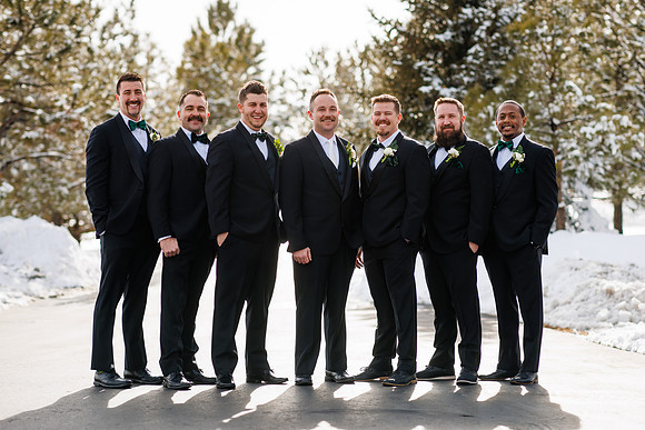 Cara_Sean_Wdg-Group-41