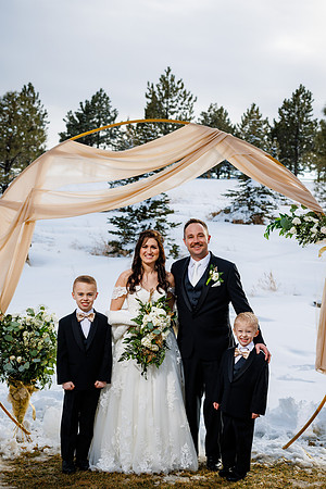 Cara_Sean_Wdg-Group-138