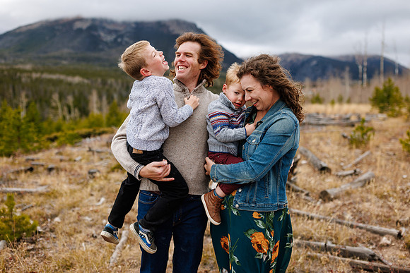 Rebecca-Family-47