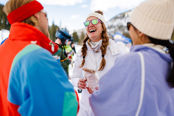 Adam-Katie-Ski-4
