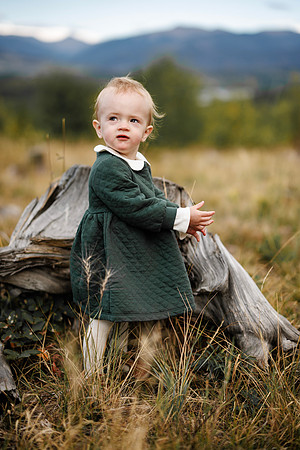 Emilia-2024-Fav-35
