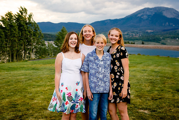 Jenn_Hubbs_Family-Favs-45