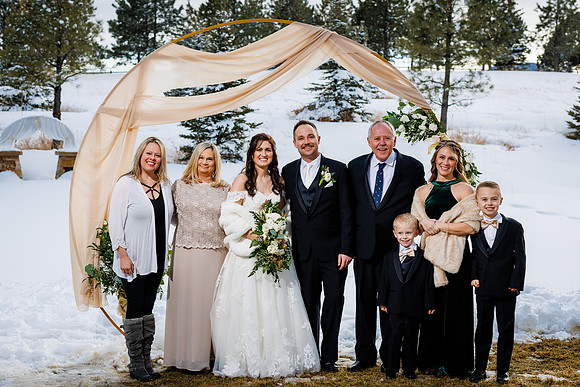 Cara_Sean_Wdg-Group-131