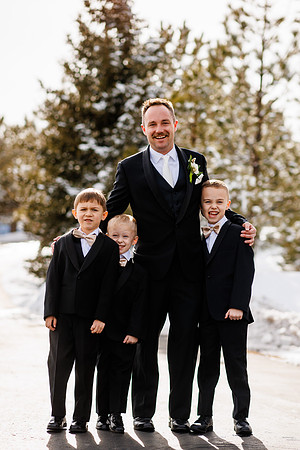 Cara_Sean_Wdg-Group-32