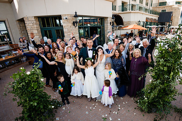 John_Megan-Wdg-Group-92