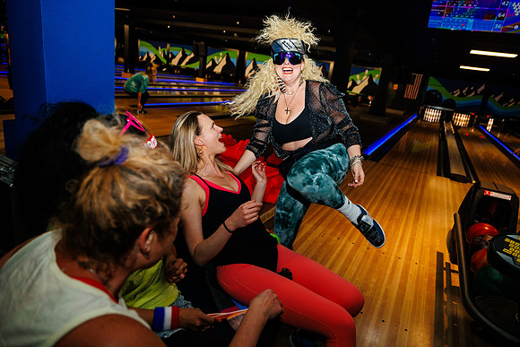 Bowling-71