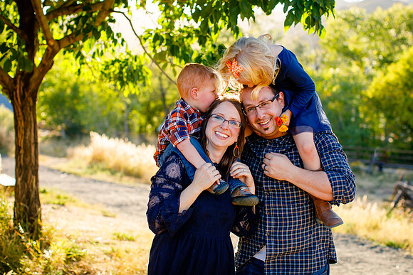 Estes_Family_09_2017_Favs-29