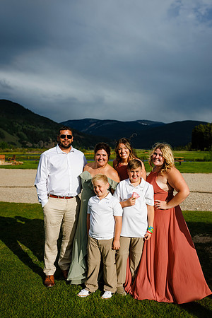 Ashlyn_Brendan_Wdg-Group-159