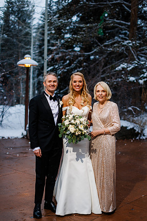 Jenny_Craig_Wdg-Group-68