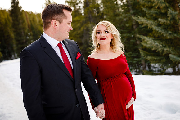 Seth_Bethany_Maternity-13
