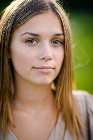 Ellie_Senior-Edited-144